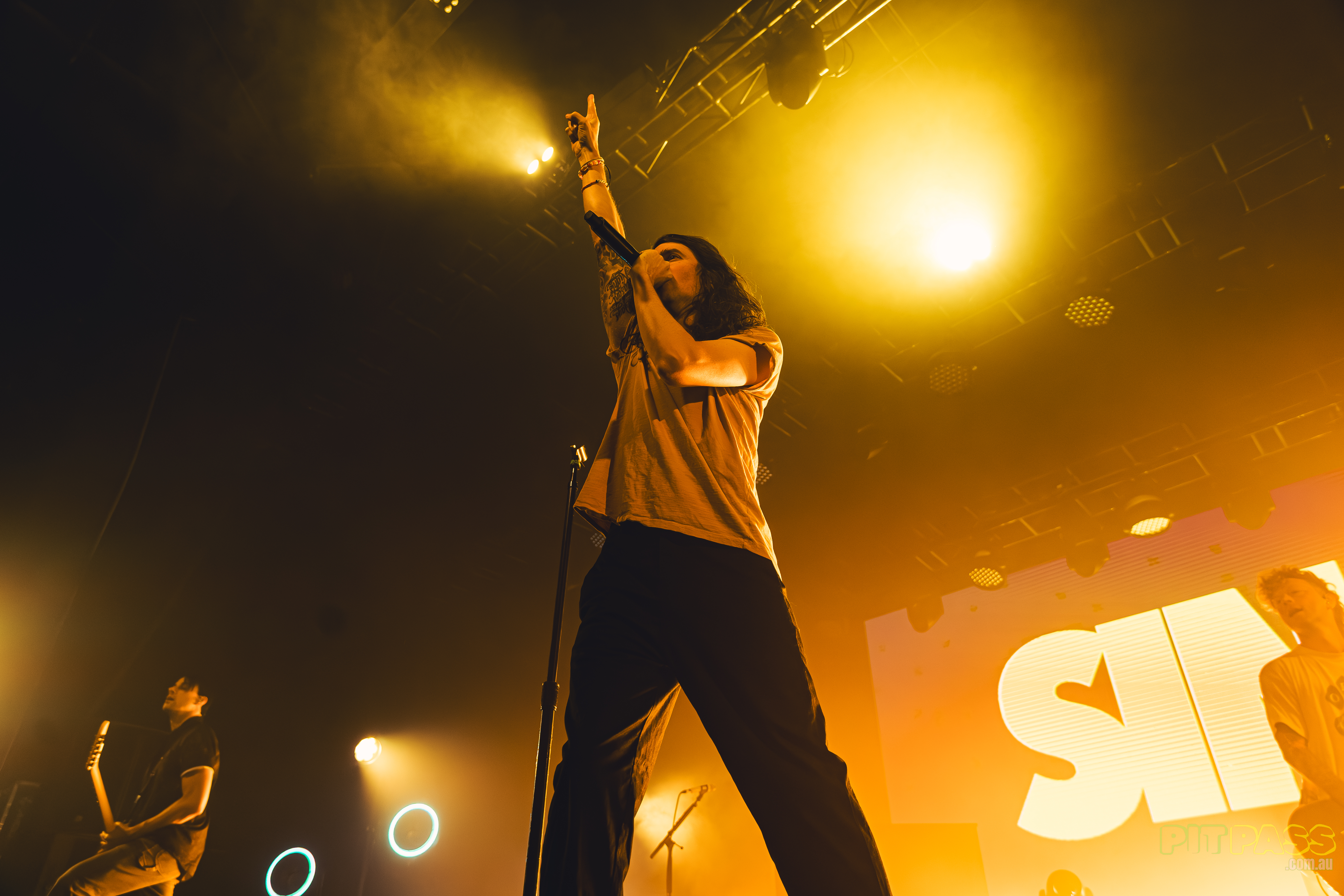 GIG REVIEW: Mayday Parade – Fortitude Music Hall, Brisbane